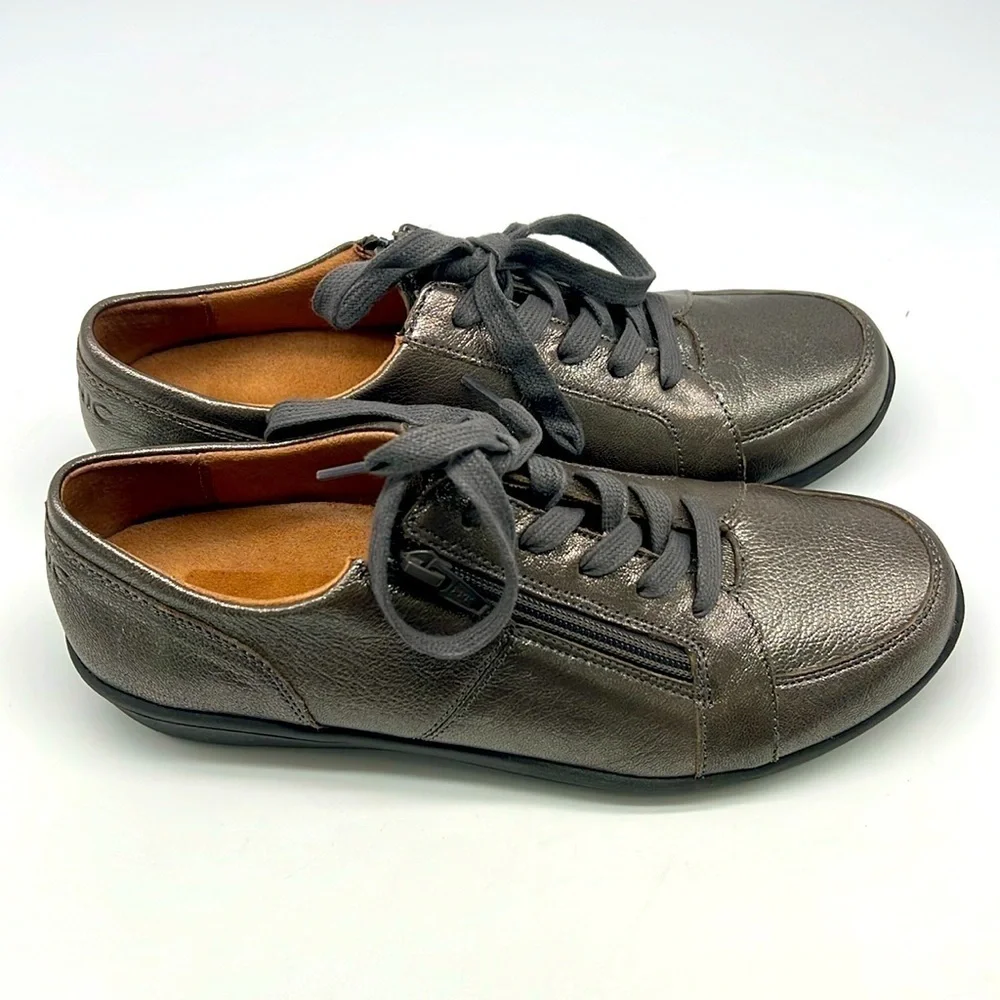 Vionic - Abigail Lace And Zip Up Pewter Metallic Lightweight Leather Sneaker SZ8